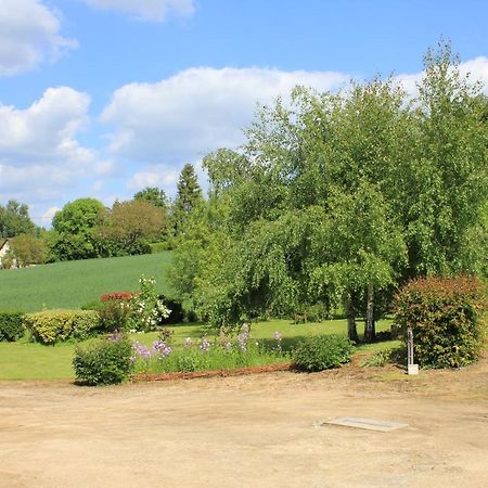 Gite De La Rouere Du Gagneux Couffy Exteriör bild