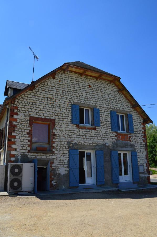 Gite De La Rouere Du Gagneux Couffy Exteriör bild
