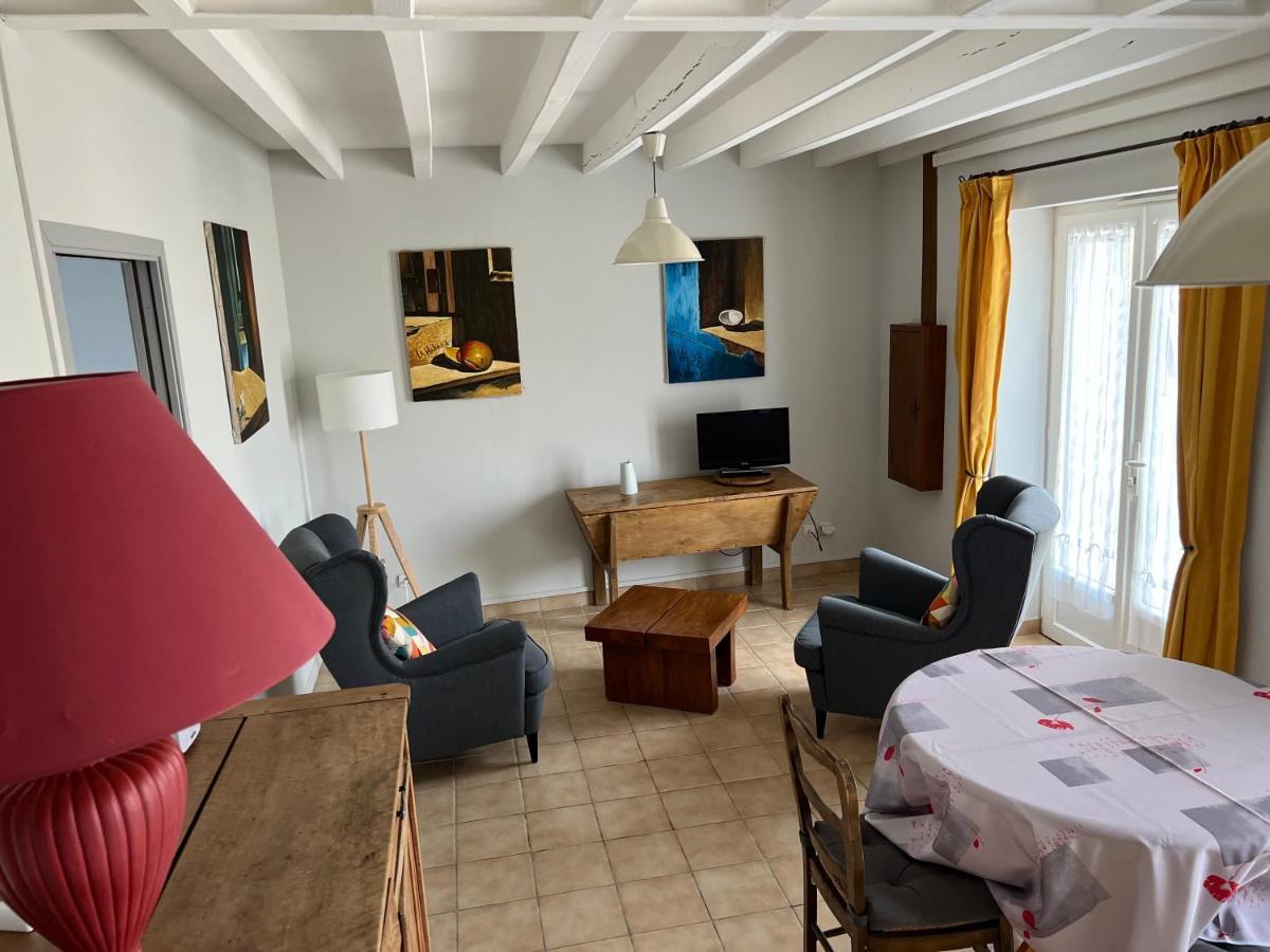 Gite De La Rouere Du Gagneux Couffy Exteriör bild
